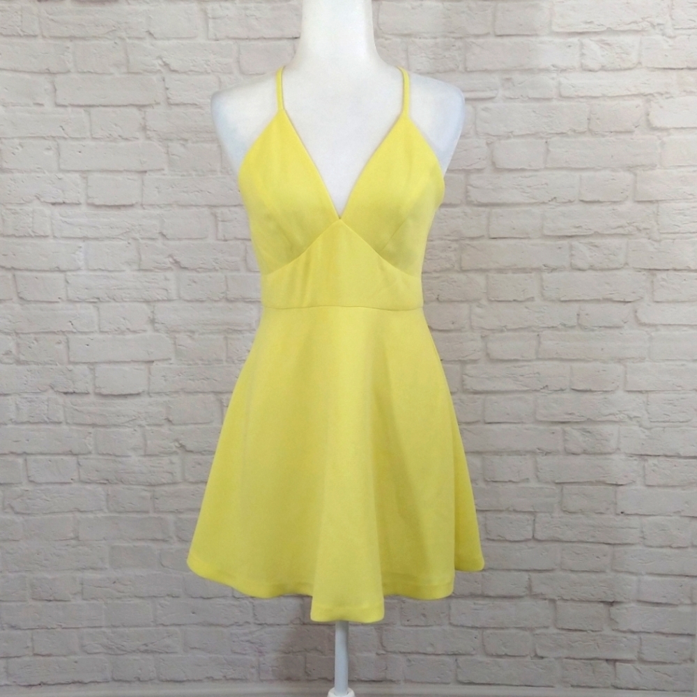 BCBGeneration Women's Lemon Yellow Skater Flare Strap Mini Dress NWT Size 6.